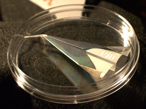 MIT-paper-thin-solar-cell